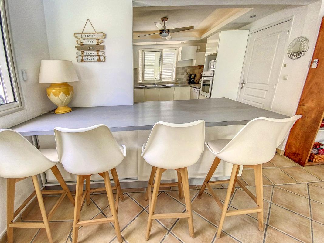 Location Villa 3 chambres Orient Bay St Martin-cuisine-13
